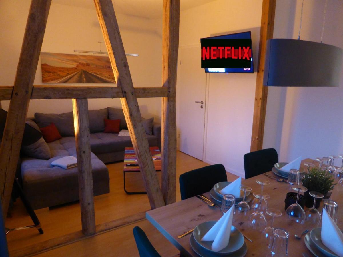 Jena City Apartment, Balkon, Sonnig, Wifi, Parkplaetze, Naehe Zentrum Exterior photo